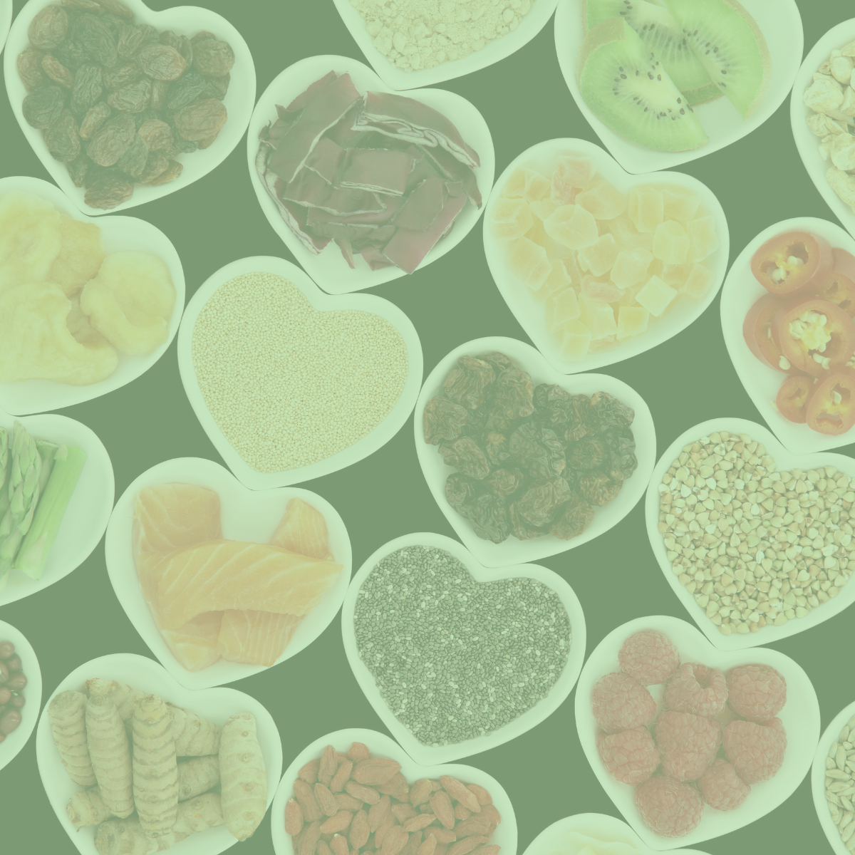 Cuencos en forma de corazón con alimentación sana en su interior. Filtro verde claro